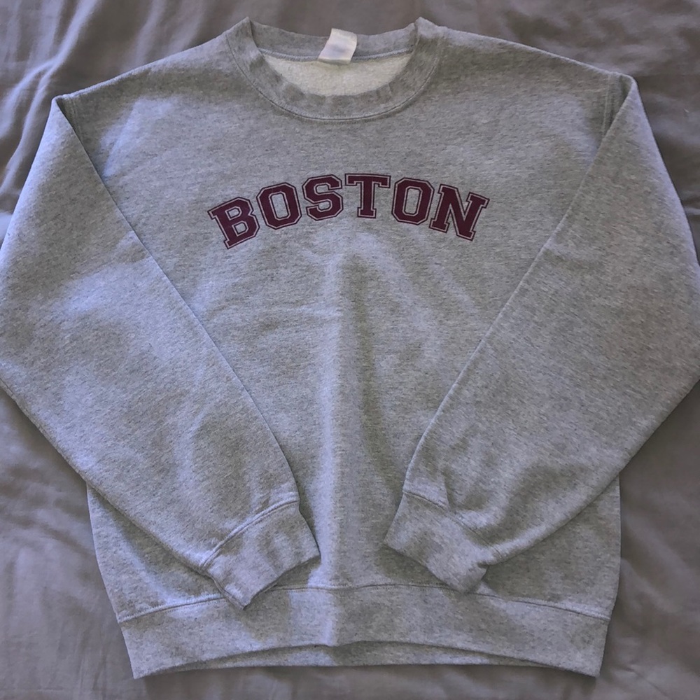Gray vintage Boston sweatshirt, size M